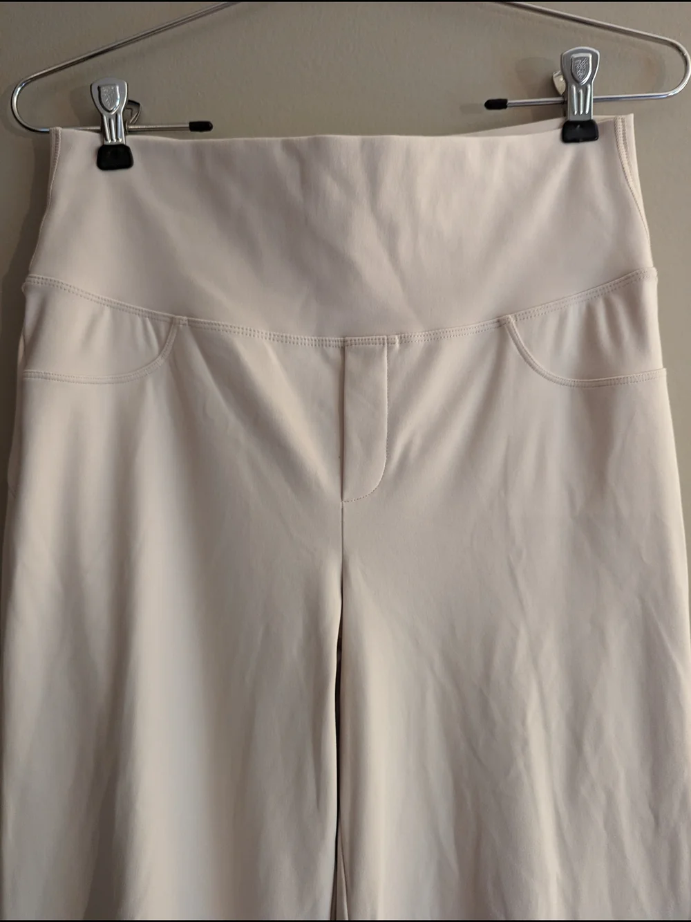 NWOT- Halara DayStretch High Waisted Tummy Control Wide Leg Baggy Yoga Pants